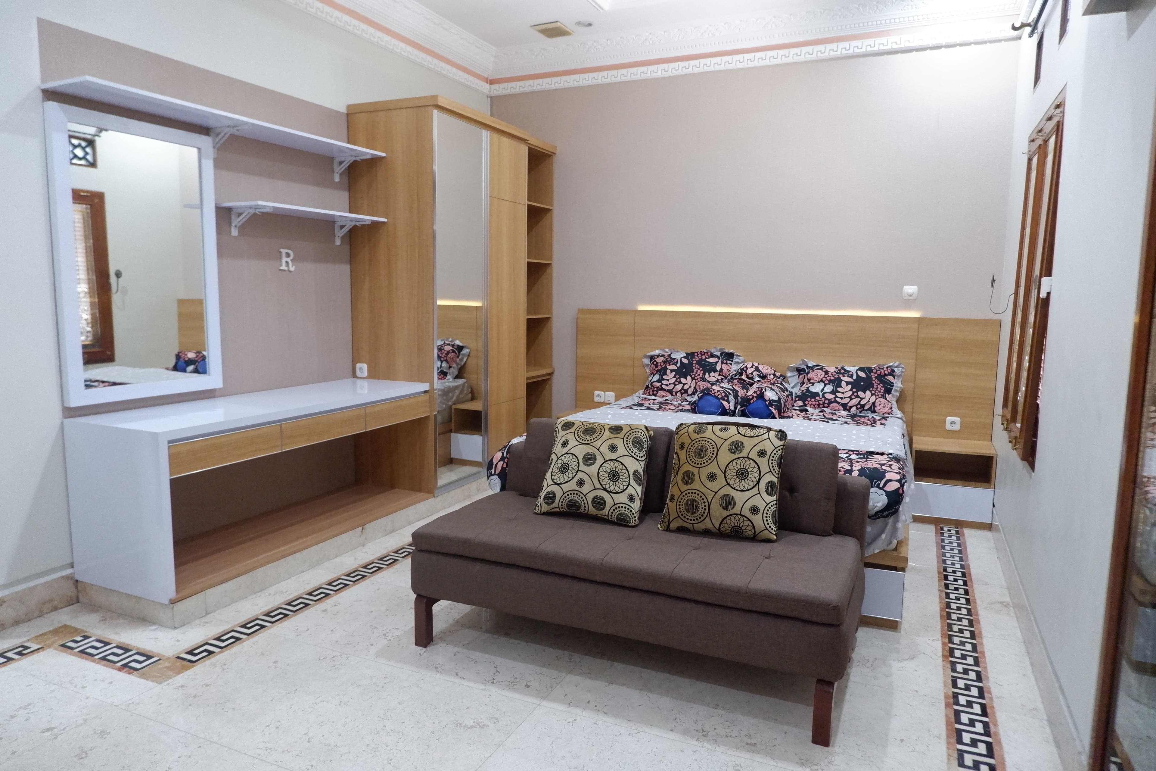 Dzawani Pogung - foto 11