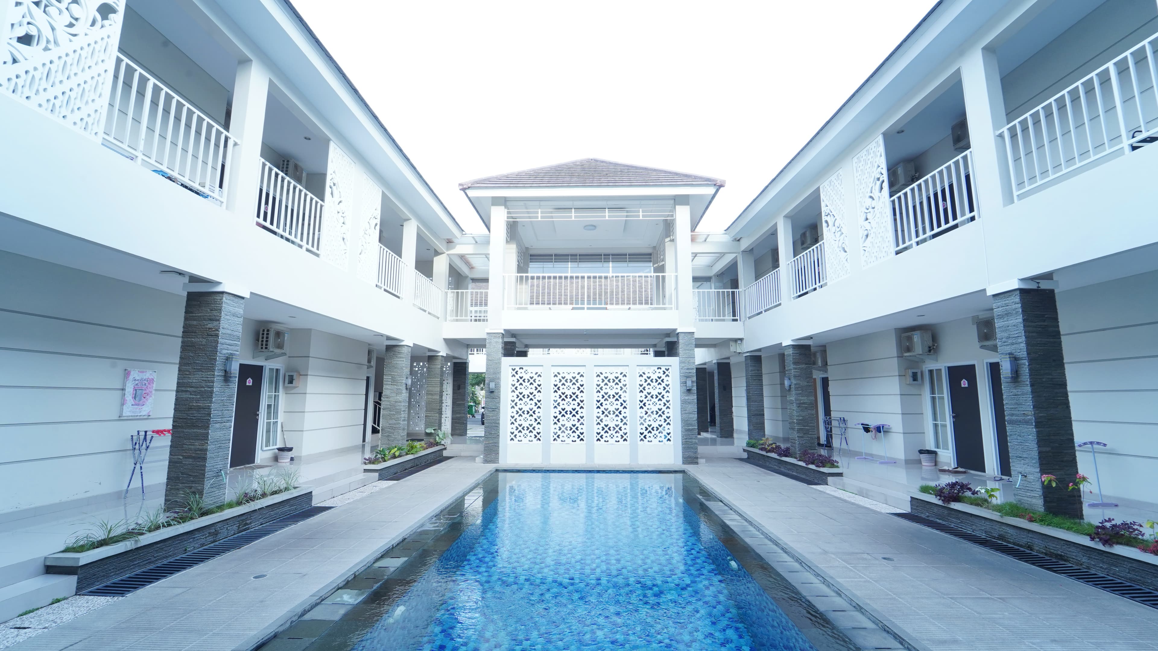 Dzawani Rajawali - foto 4